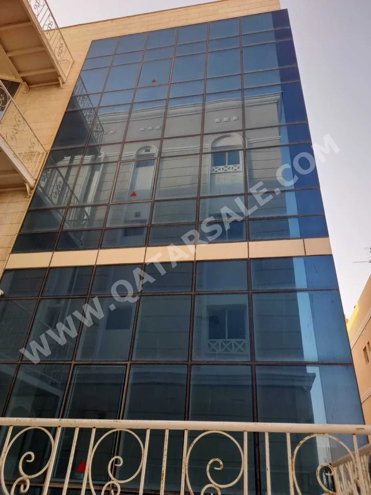 Buildings, Towers & Compounds - Commercial  - Doha  - Al Hilal  For Rent