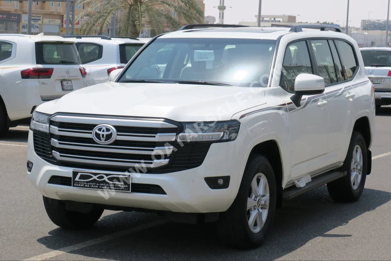 Toyota  Land Cruiser  GXR  2024  Automatic  0 Km  6 Cylinder  Four Wheel Drive (4WD)  SUV  White  With Warranty