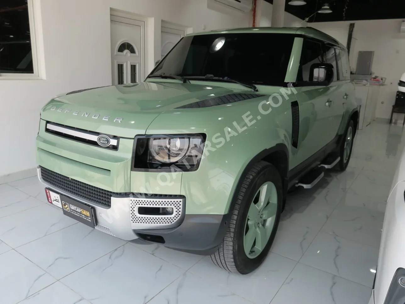 Land Rover  Defender  110  2023  Automatic  42,000 Km  6 Cylinder  Four Wheel Drive (4WD)  SUV  Green  With Warranty