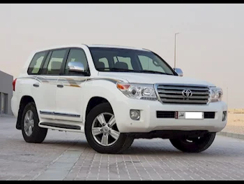 Toyota  Land Cruiser  VXR  2015  Automatic  222,000 Km  8 Cylinder  Four Wheel Drive (4WD)  SUV  White