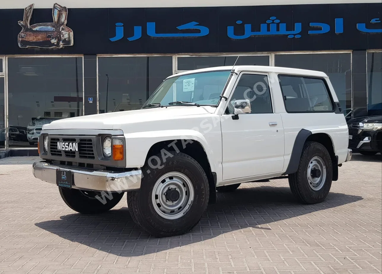 Nissan  Patrol  Safari  1988  Manual  339,000 Km  6 Cylinder  Four Wheel Drive (4WD)  SUV  White