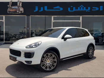 Porsche  Cayenne  S  2015  Automatic  149,000 Km  8 Cylinder  Four Wheel Drive (4WD)  SUV  White