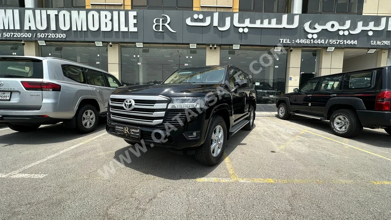 Toyota  Land Cruiser  GXR  2024  Automatic  0 Km  6 Cylinder  Four Wheel Drive (4WD)  SUV  Black  With Warranty