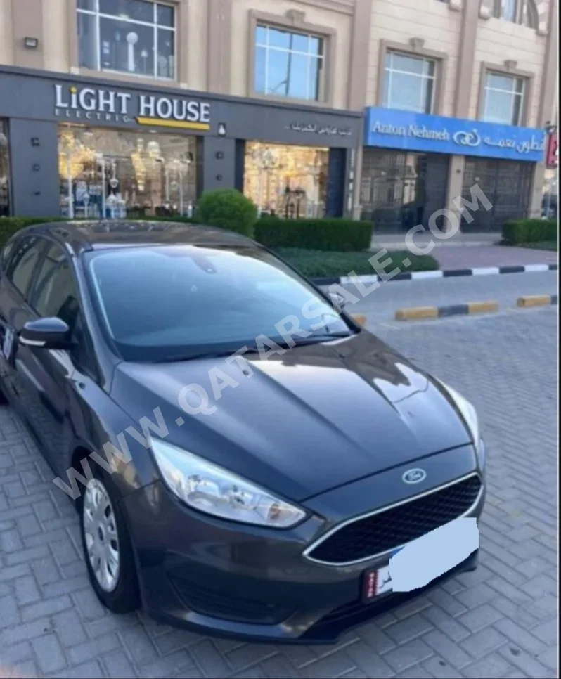 Ford  Focus  2017  Automatic  95,500 Km  4 Cylinder  Hatchback  Green