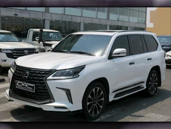 Lexus  LX  570 S Black Edition  2021  Automatic  200,000 Km  8 Cylinder  Four Wheel Drive (4WD)  SUV  White