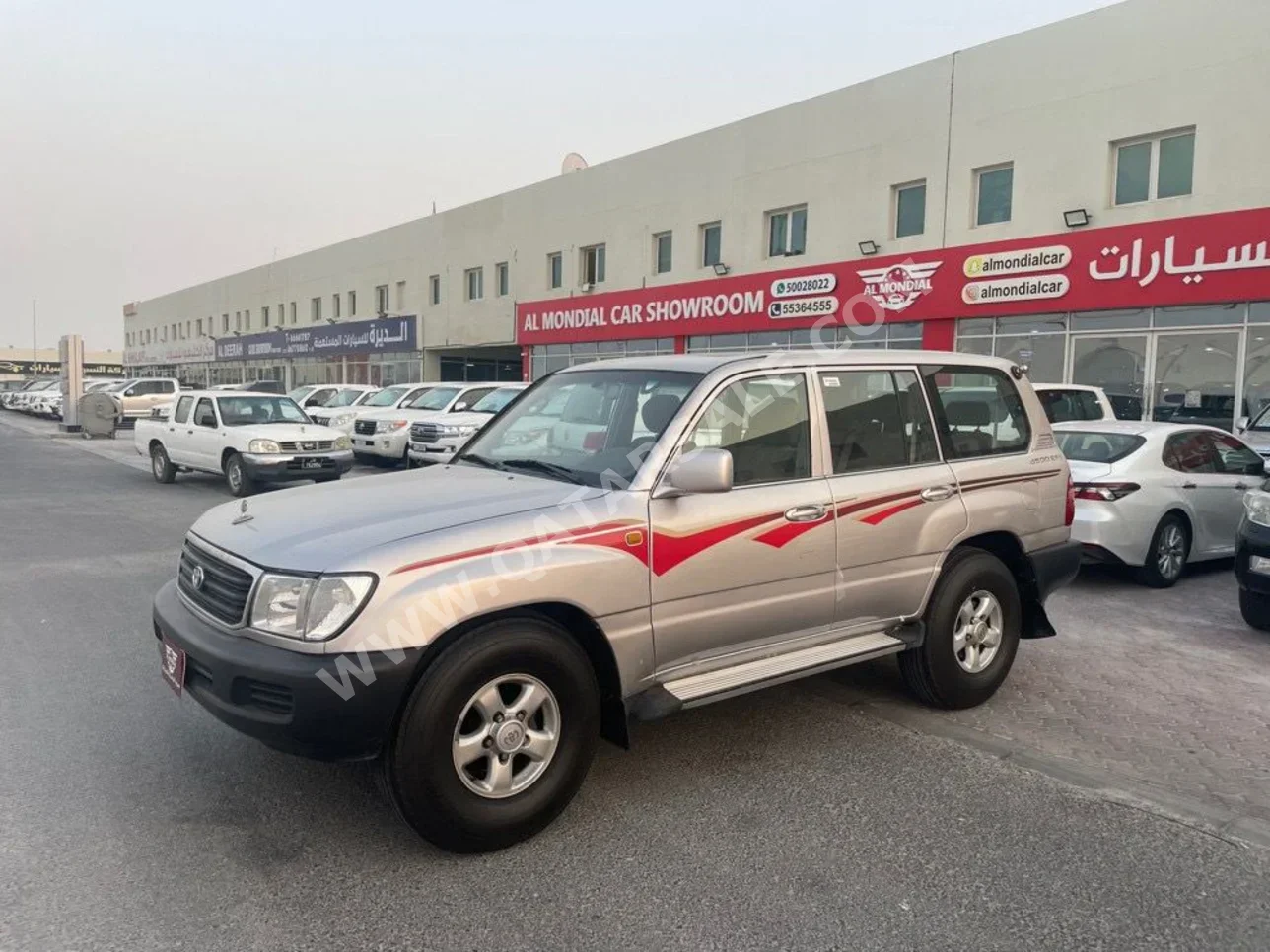 Toyota  Land Cruiser  GX  1999  Manual  498,000 Km  6 Cylinder  Four Wheel Drive (4WD)  SUV  Silver