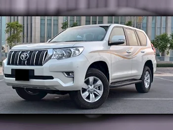 Toyota  Prado  2023  Automatic  15,700 Km  4 Cylinder  Four Wheel Drive (4WD)  SUV  Pearl  With Warranty