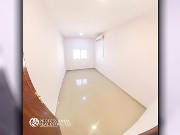 3 Bedrooms  Apartment  in Doha -  Fereej Bin Omran  Not Furnished