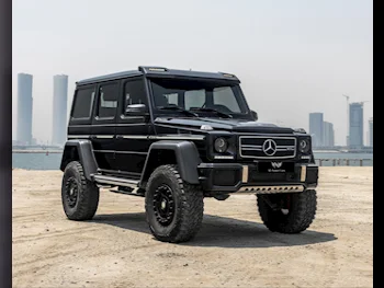 مرسيدس - بنز  جي - كلاس  63 اي ام جي 4x4²  2016  اوتوماتيك  24,000 كم  8 سلندر  دفع رباعي  اس يو في  أسود