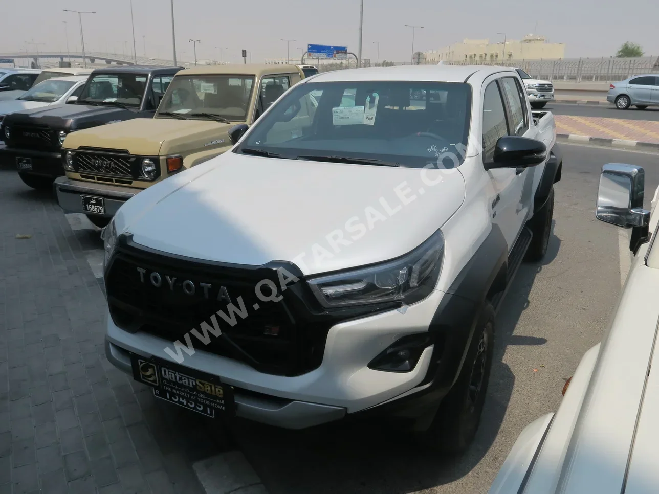 Toyota  Hilux  GR Sport  2024  Automatic  0 Km  6 Cylinder  Four Wheel Drive (4WD)  Pick Up  Pearl  With Warranty