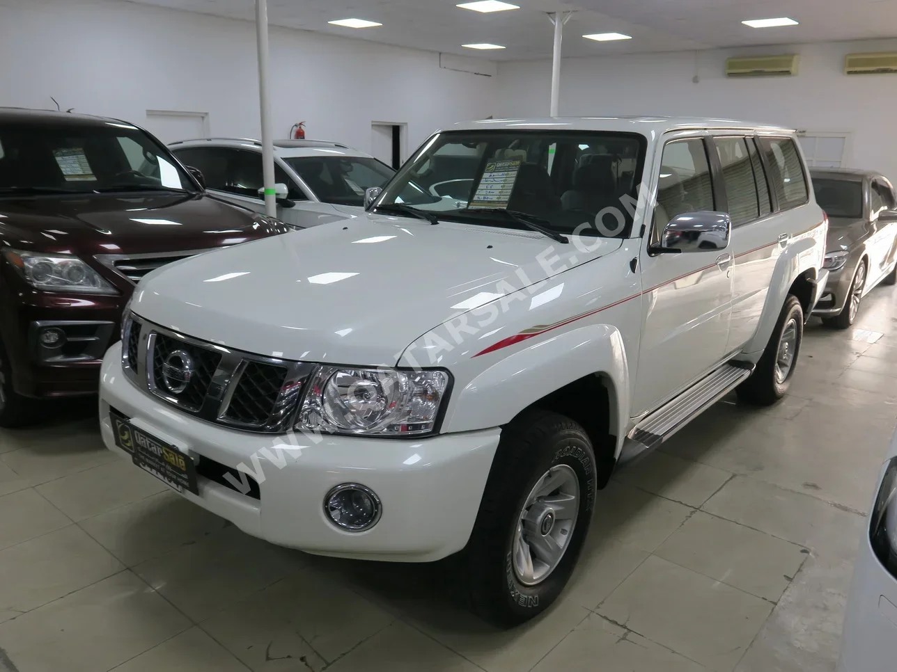 Nissan  Patrol  Safari  2020  Automatic  48,000 Km  6 Cylinder  Four Wheel Drive (4WD)  SUV  White