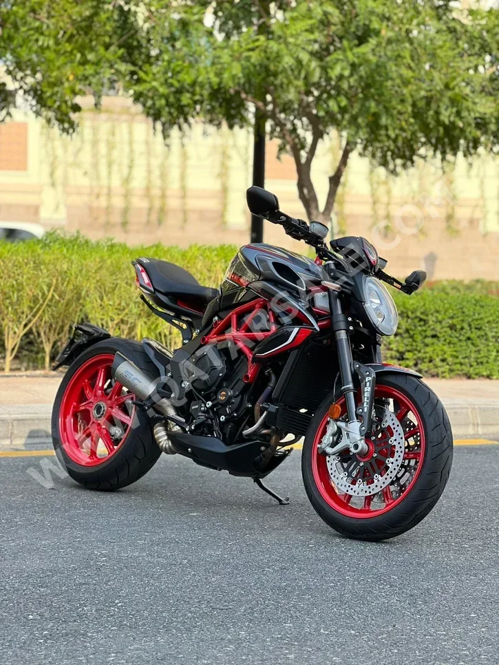 MV Agusta  Dragster 800 RR -  2021 - Color Red & Black