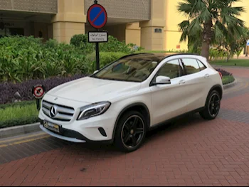 Mercedes-Benz  GLA  250  2018  Automatic  92,000 Km  4 Cylinder  Rear Wheel Drive (RWD)  SUV  White