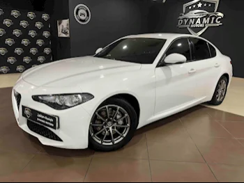 Alfa Romeo  GIULIA  2022  Automatic  55,000 Km  4 Cylinder  All Wheel Drive (AWD)  Sedan  White  With Warranty