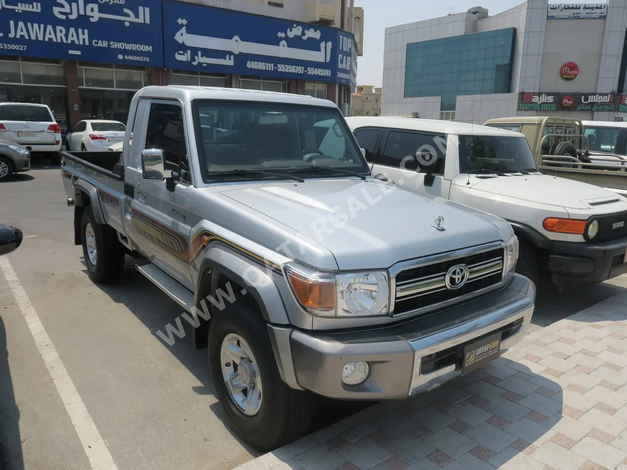 Toyota  Land Cruiser  LX  2022  Automatic  90,000 Km  6 Cylinder  Four Wheel Drive (4WD)  Pick Up  Silver  With Warranty