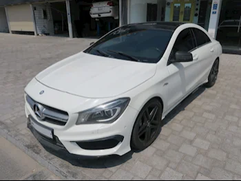 مرسيدس - بنز  سي ال ايه  45 AMG  2015  اوتوماتيك  125,000 كم  4 سلندر  دفع خلفي  سيدان  أبيض