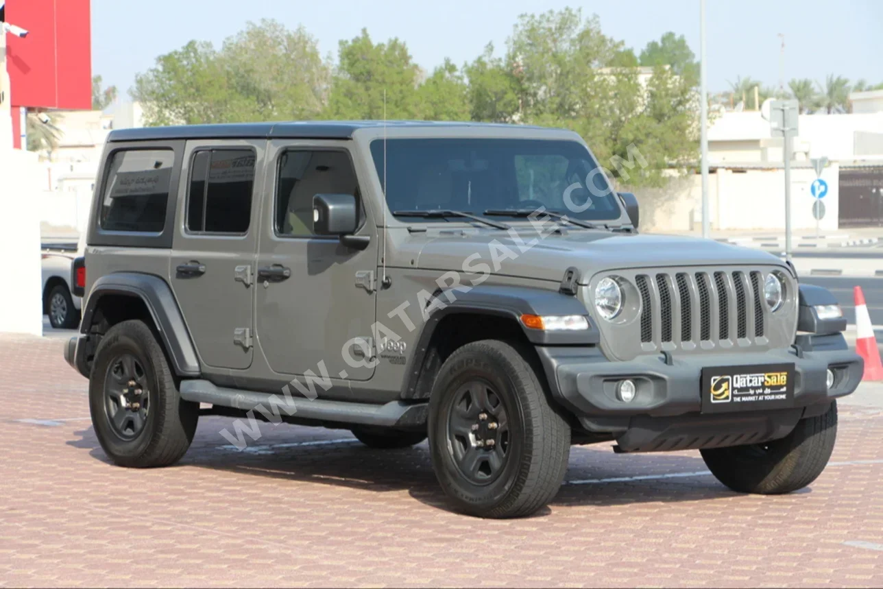 جييب  رانجلار  سبورت  2019  اوتوماتيك  139,000 كم  6 سلندر  دفع رباعي  اس يو في  رمادي