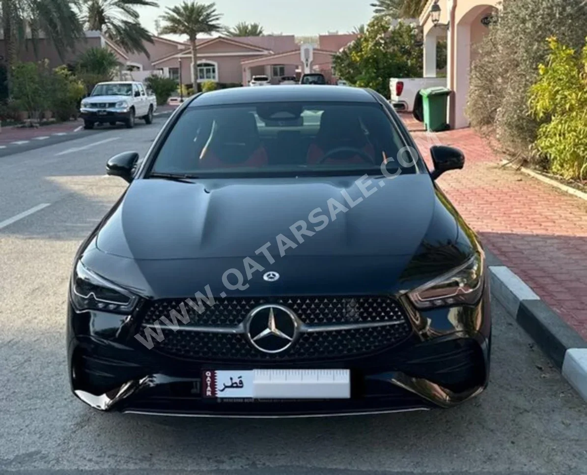 Mercedes-Benz  CLA  200  2024  Automatic  6٬800 Km  4 Cylinder  Rear Wheel Drive (RWD)  Sedan  Black  With Warranty