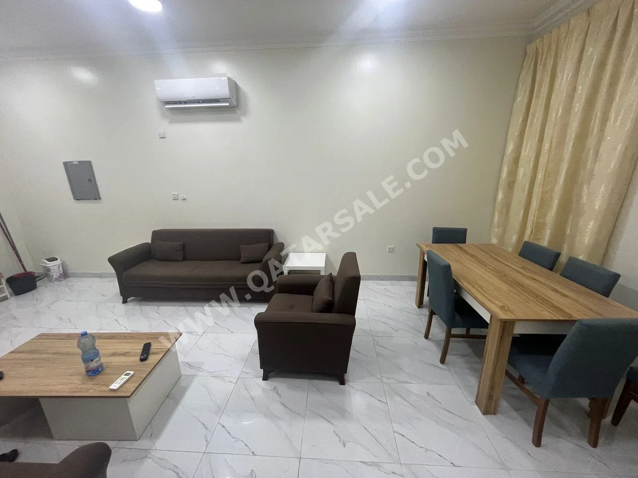 2 Bedrooms  Apartment  For Rent  in Al Daayen -  Umm Qarn  Fully Furnished