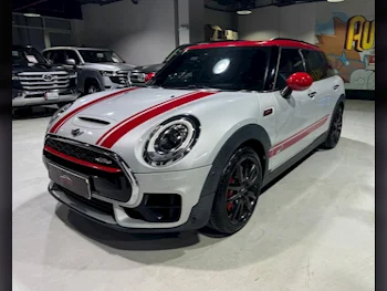 Mini  Cooper  Clubman JCW  2018  Automatic  45,000 Km  4 Cylinder  Front Wheel Drive (FWD)  Hatchback  Silver