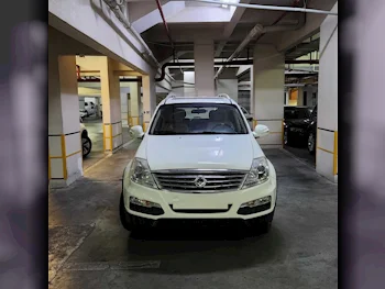 SSangyong  Rexton  2016  Automatic  167,000 Km  6 Cylinder  SUV  White