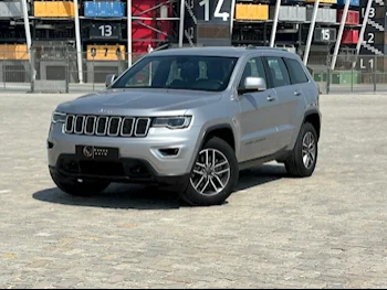 Jeep  Grand Cherokee  Laredo  2021  Automatic  79,000 Km  6 Cylinder  Four Wheel Drive (4WD)  SUV  Silver  With Warranty