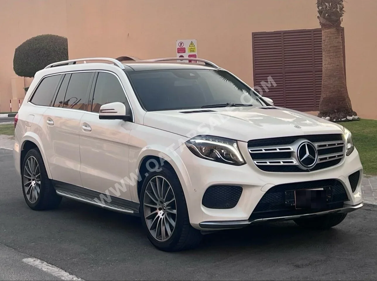 Mercedes-Benz  GLS  500  2019  Automatic  112,000 Km  8 Cylinder  Four Wheel Drive (4WD)  SUV  White