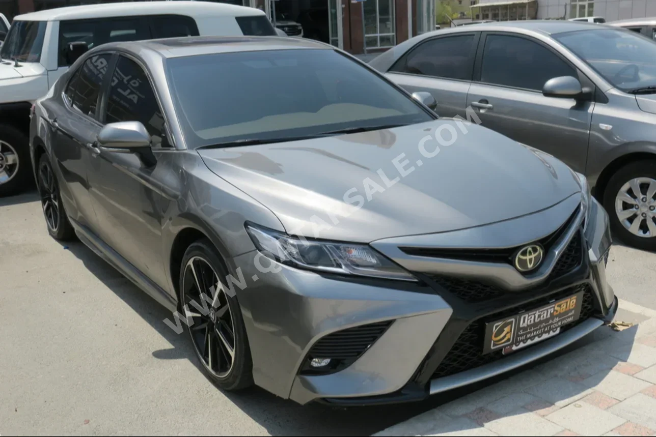 Toyota  Camry  2021  Automatic  103,000 Km  4 Cylinder  Front Wheel Drive (FWD)  Sedan  Gray