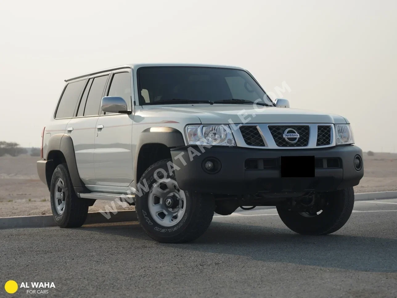 Nissan  Patrol  GL  2023  Automatic  10,000 Km  6 Cylinder  Four Wheel Drive (4WD)  SUV  White  With Warranty