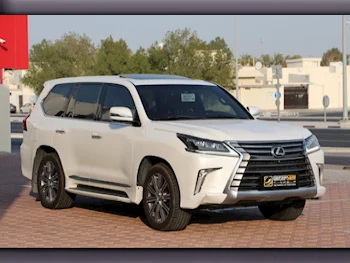 Lexus  LX  570  2017  Automatic  196,000 Km  8 Cylinder  Four Wheel Drive (4WD)  SUV  White