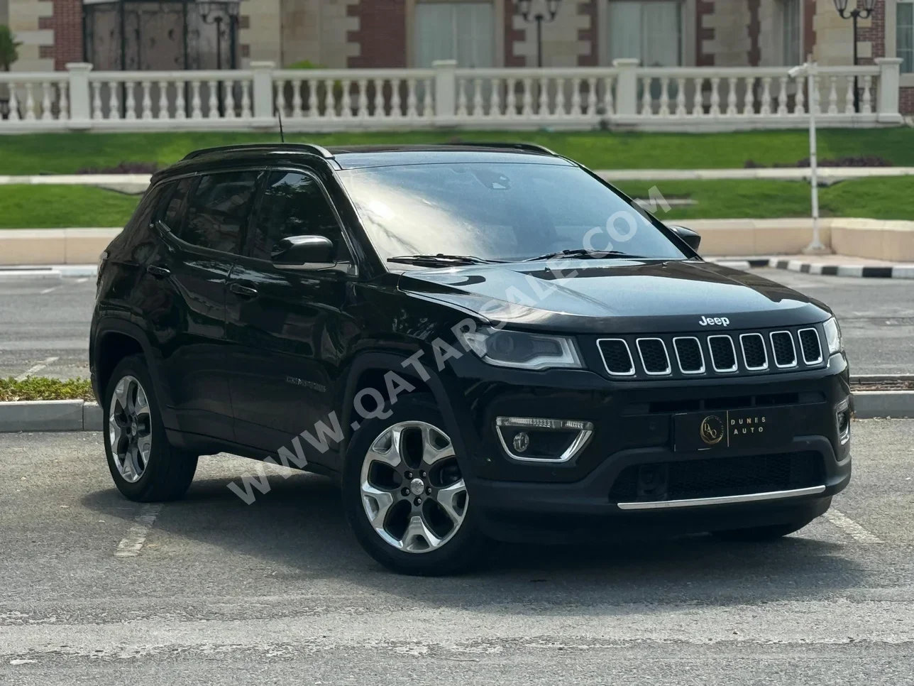 Jeep  Compass  Limited  2021  Automatic  62,000 Km  4 Cylinder  Front Wheel Drive (FWD)  SUV  Black  With Warranty