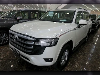 Toyota  Land Cruiser  GXR  2024  Automatic  0 Km  6 Cylinder  Four Wheel Drive (4WD)  SUV  White  With Warranty