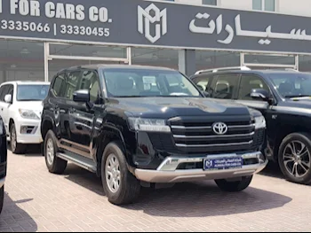 Toyota  Land Cruiser  GX  2023  Automatic  77,000 Km  6 Cylinder  Four Wheel Drive (4WD)  SUV  Black  With Warranty