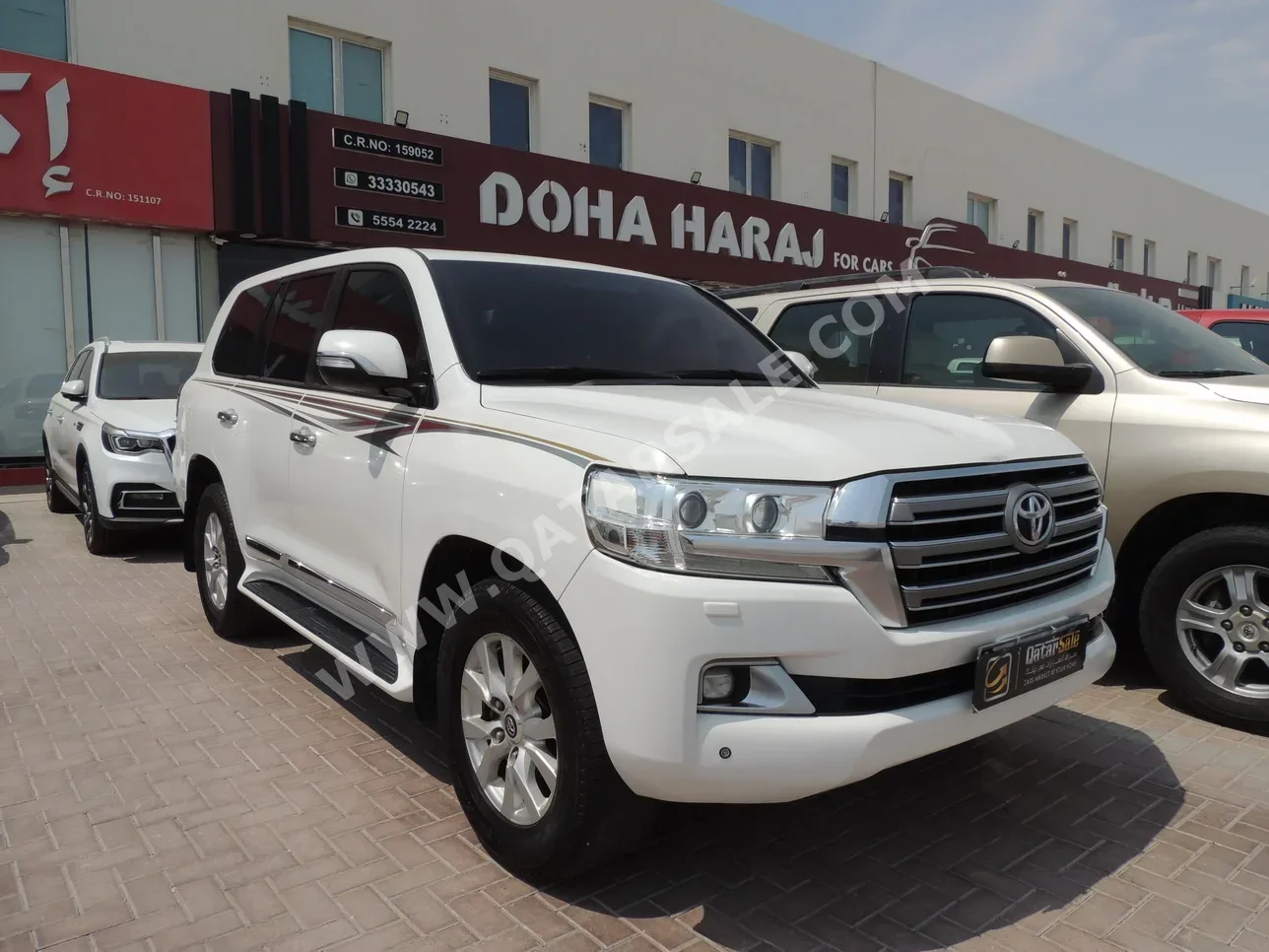 Toyota  Land Cruiser  GXR  2018  Automatic  309,000 Km  8 Cylinder  Four Wheel Drive (4WD)  SUV  White