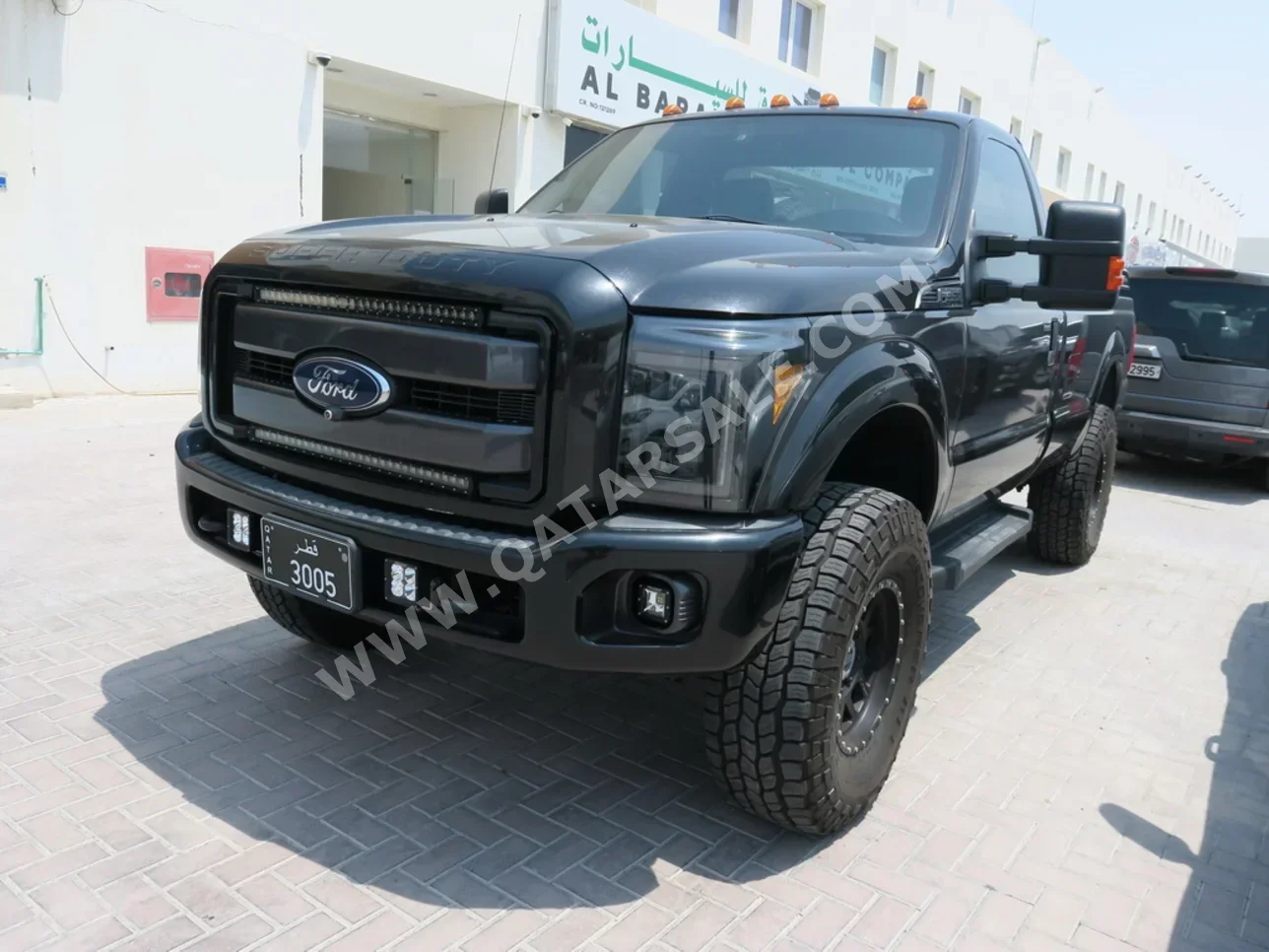 Ford  F  350  2015  Automatic  50,935 Km  8 Cylinder  Four Wheel Drive (4WD)  Pick Up  Gray