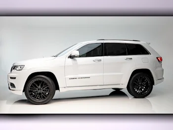 Jeep  Grand Cherokee  Summit  2017  Automatic  97٬000 Km  8 Cylinder  Four Wheel Drive (4WD)  SUV  White