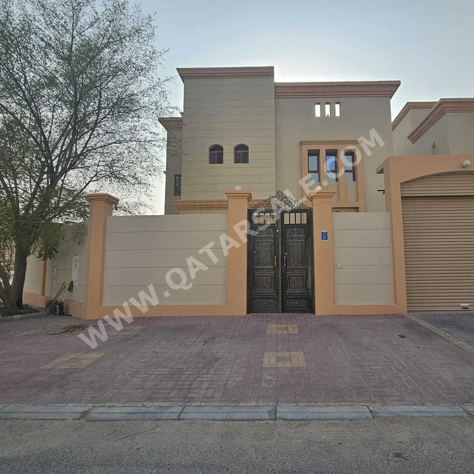 Family Residential  - Fully Furnished  - Al Daayen  - Al Sakhama  - 8 Bedrooms