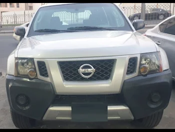 Nissan  Xterra  2010  Automatic  230,000 Km  6 Cylinder  Four Wheel Drive (4WD)  SUV  Silver