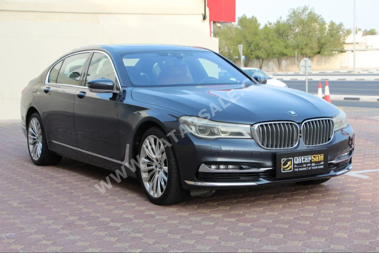 BMW  7-Series  740 Li  2017  Automatic  104,000 Km  6 Cylinder  Rear Wheel Drive (RWD)  Sedan  Gray