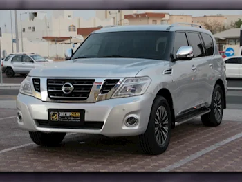 Nissan  Patrol  Platinum  2015  Automatic  240,000 Km  8 Cylinder  Four Wheel Drive (4WD)  SUV  Silver