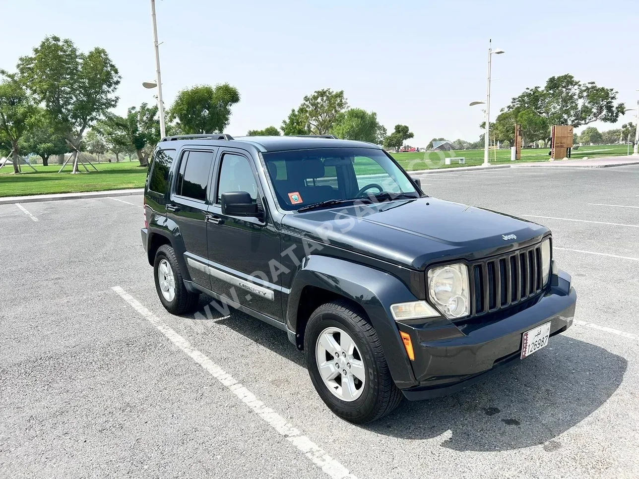 Jeep  Liberty  2011  Automatic  87,000 Km  6 Cylinder  SUV  Black