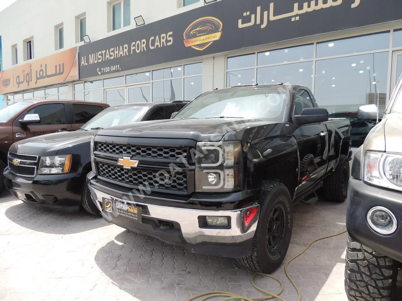 Chevrolet  Silverado  Z71  2015  Automatic  166,000 Km  8 Cylinder  Four Wheel Drive (4WD)  Pick Up  Black