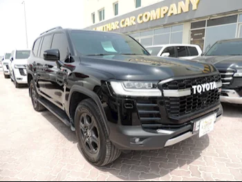  Toyota  Land Cruiser  GR Sport Twin Turbo  2023  Automatic  57,000 Km  6 Cylinder  Four Wheel Drive (4WD)  SUV  Black  With Warranty