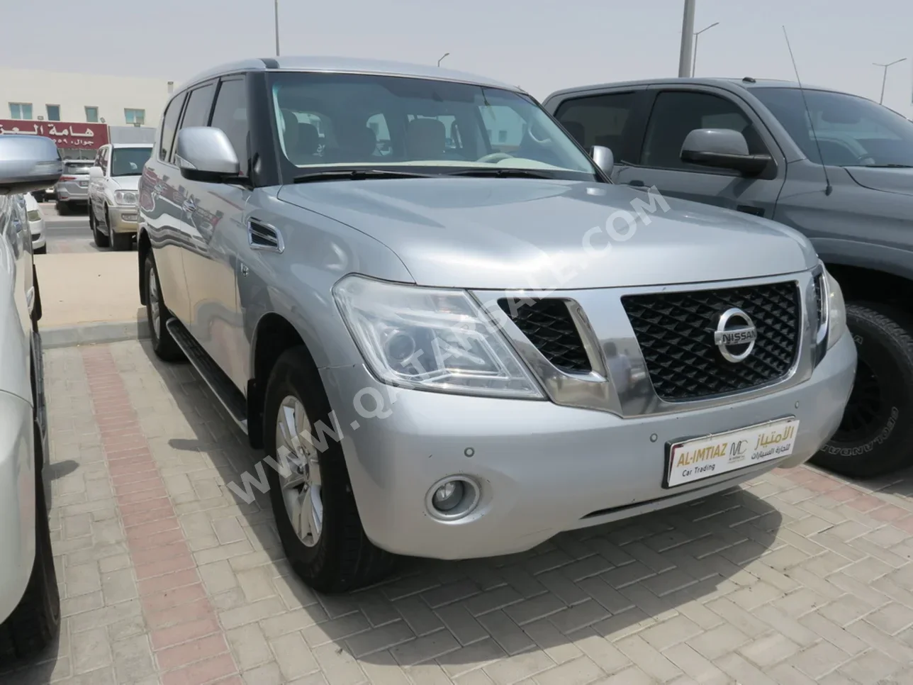 Nissan  Patrol  SE  2012  Automatic  370,000 Km  8 Cylinder  Four Wheel Drive (4WD)  SUV  Silver