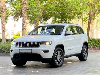 Jeep  Grand Cherokee  Laredo  2018  Automatic  111,000 Km  6 Cylinder  Four Wheel Drive (4WD)  SUV  White