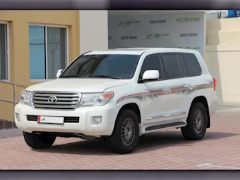 Toyota  Land Cruiser  GX  2010  Automatic  417,000 Km  6 Cylinder  Four Wheel Drive (4WD)  SUV  White