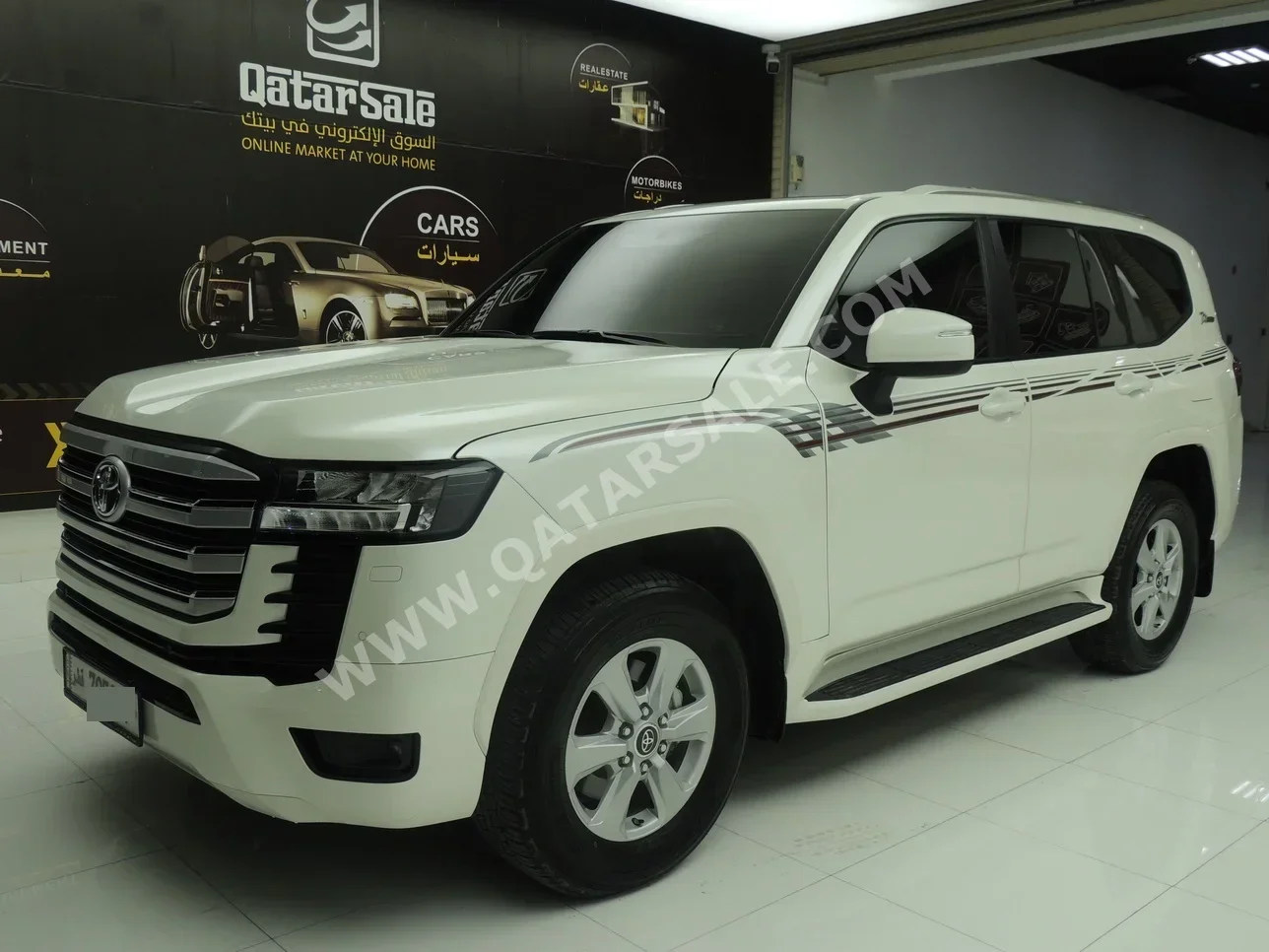 Toyota  Land Cruiser  GXR Twin Turbo  2022  Automatic  29,000 Km  6 Cylinder  Four Wheel Drive (4WD)  SUV  White  With Warranty