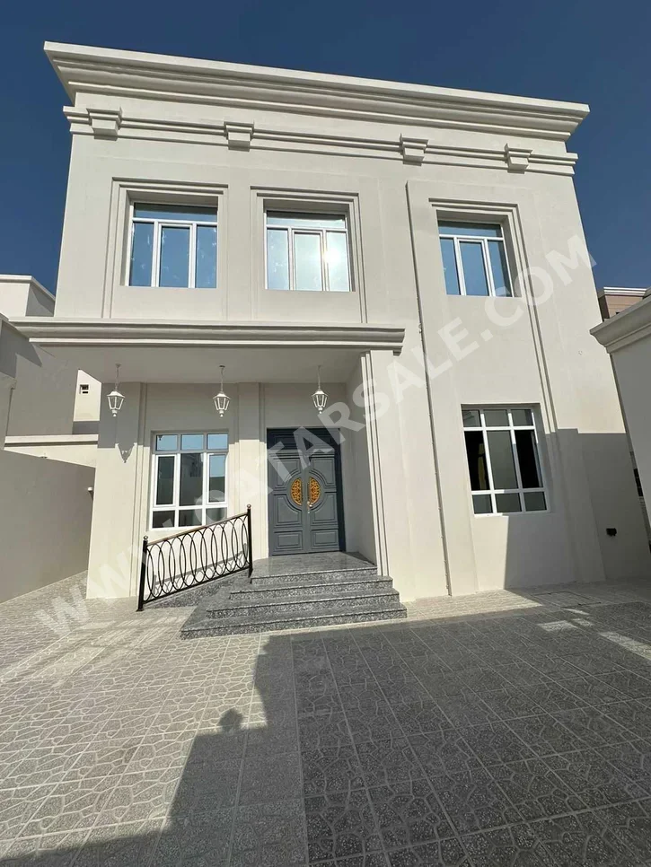 Family Residential  - Not Furnished  - Al Daayen  - Umm Qarn  - 7 Bedrooms