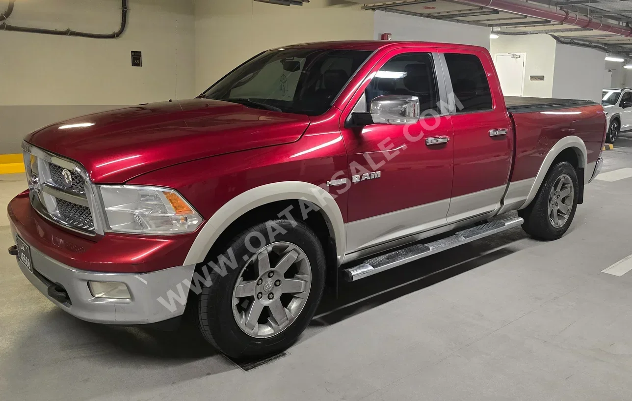 Dodge  Ram  1500 Laramie  2009  Automatic  245,000 Km  8 Cylinder  Four Wheel Drive (4WD)  Pick Up  Red