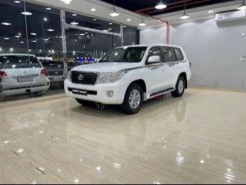 Toyota  Land Cruiser  GX  2015  Automatic  340,000 Km  6 Cylinder  Four Wheel Drive (4WD)  SUV  White